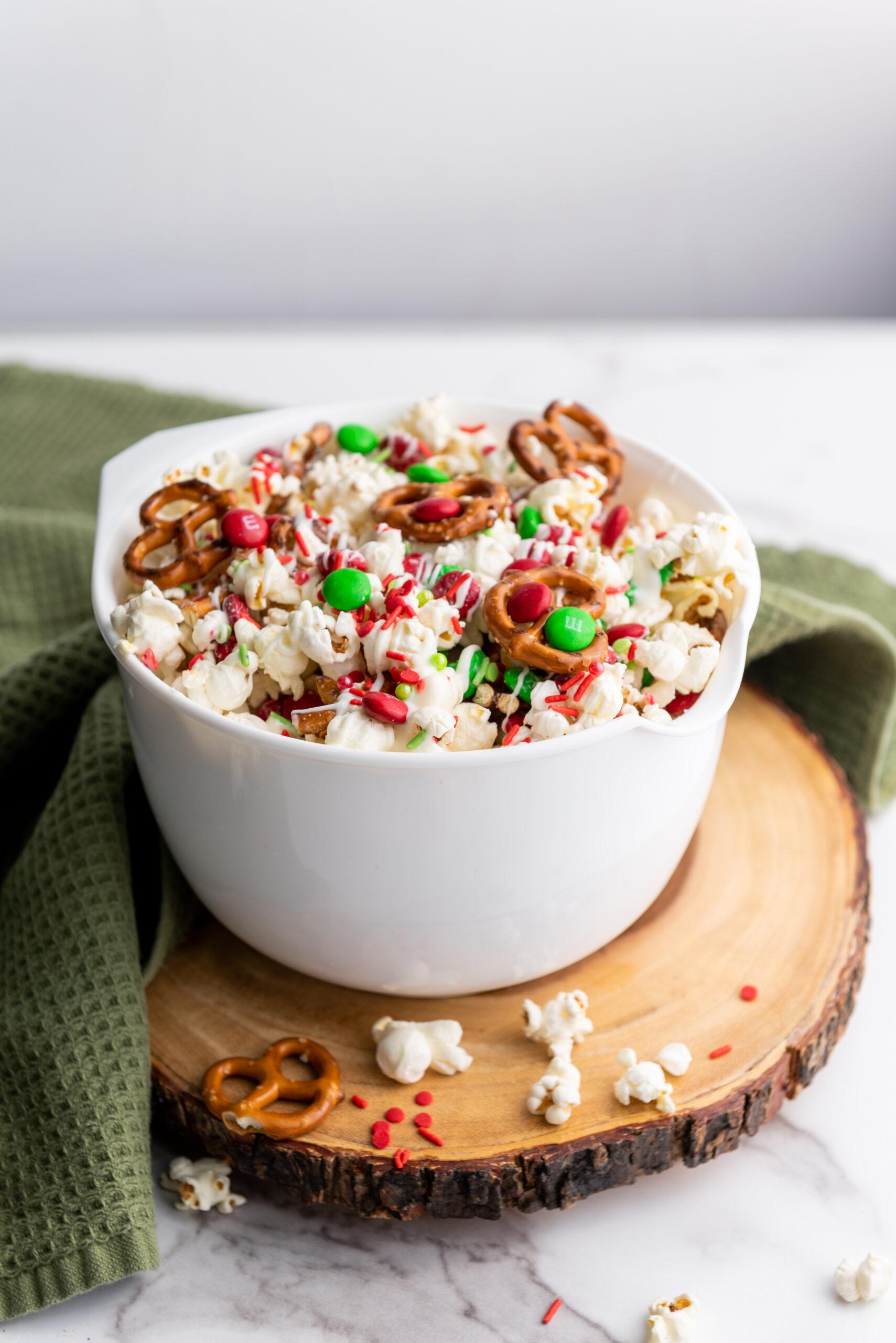 Christmas Popcorn: The Perfect Holiday Snack