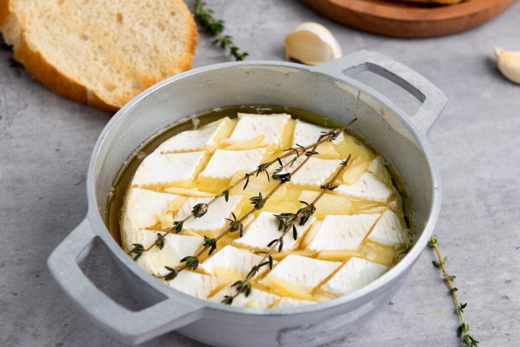 The Most Elegant Baked Brie with Garlic and Honey